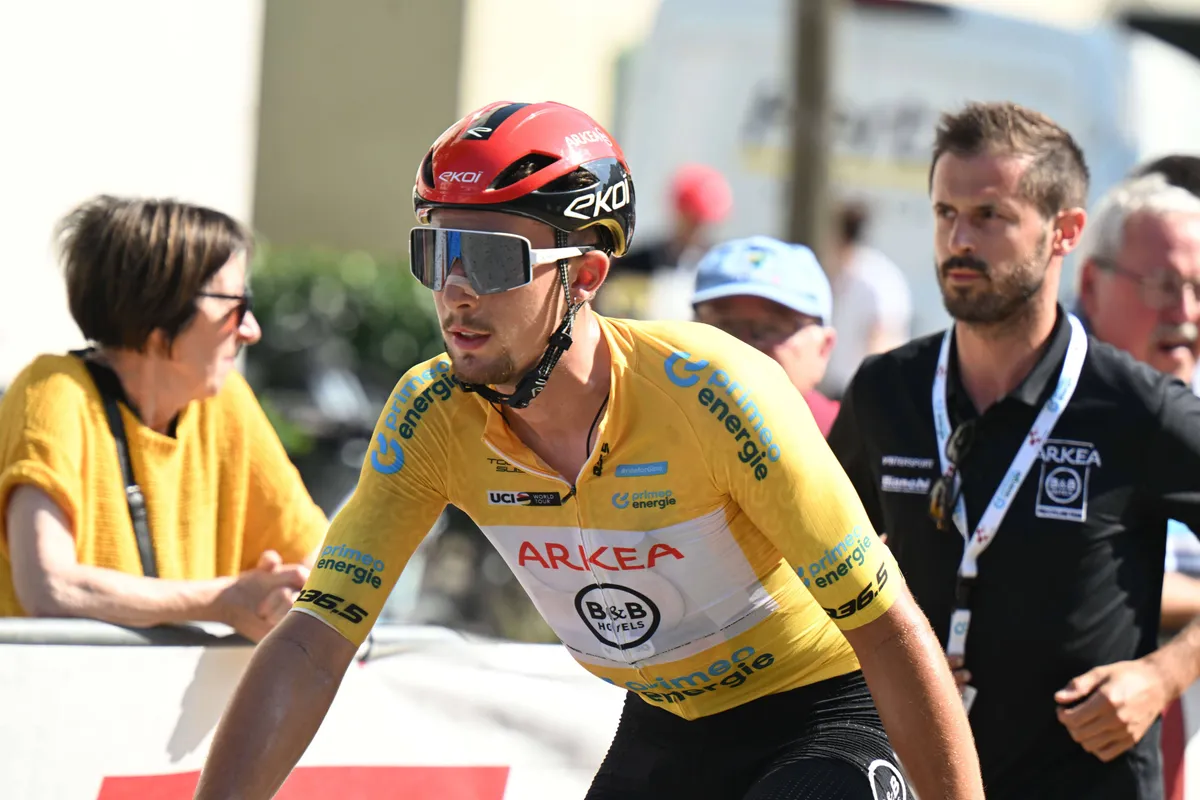Vauquelin is brutally hard on himself after missed opportunity in Switzerland, will Almeida benefit from error in judgment?