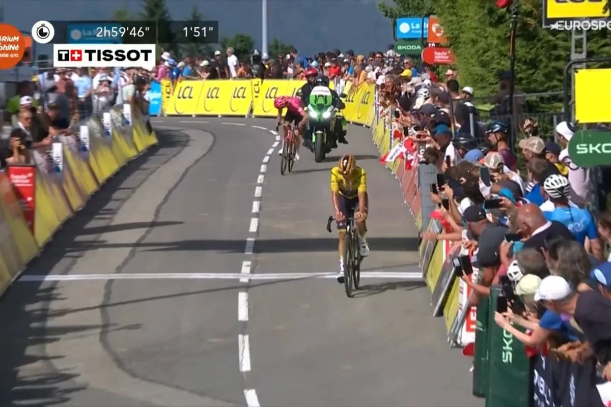 Evenepoel no match for 'superior' Pogacar: "He has proven once again that he is the best cyclist in the world"