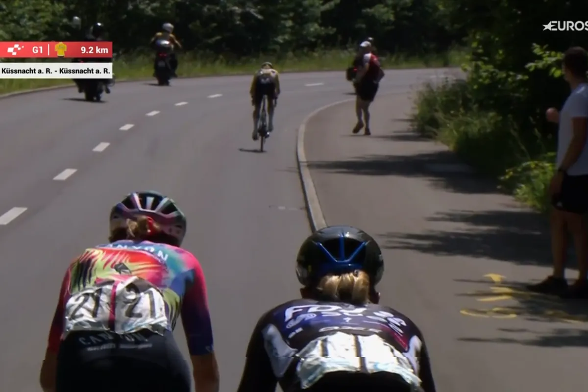 Reusser beats Vollering in final stage and wins CG of Tour de Suisse