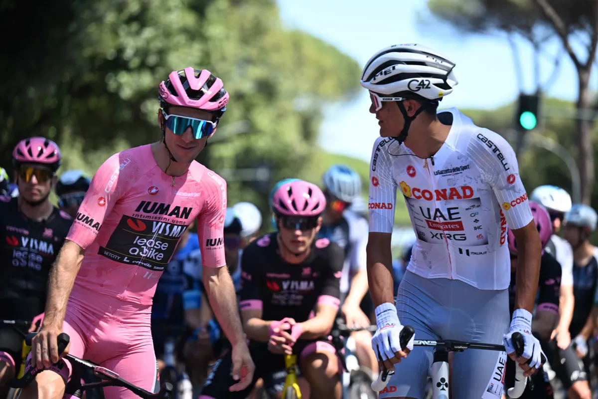 'Soms is degene die de minste fouten maakt, degene die wint', aldus Isaac del Toro na Giro d'Italia
