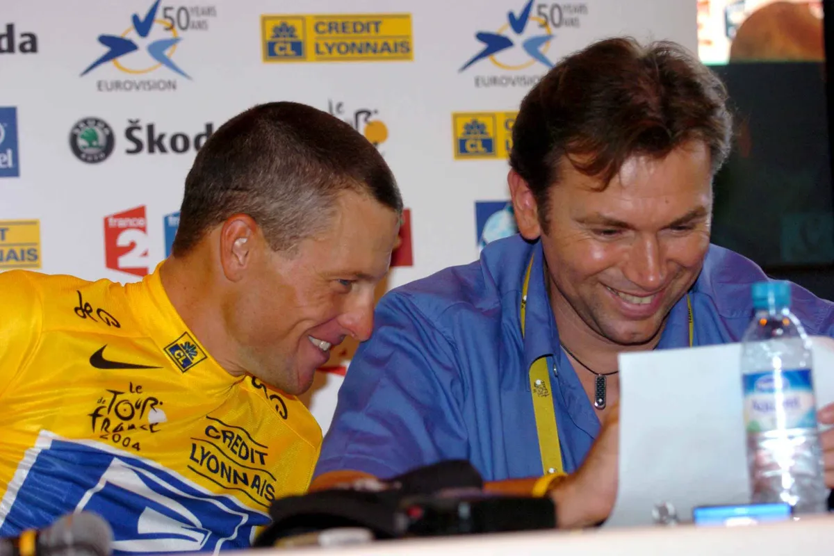 Johan Bruyneel voor het eerst in 14 jaar weer bij Tour de France: 'Arrogantie die we uitstraalden met Lance Armstrong was zeer mis'