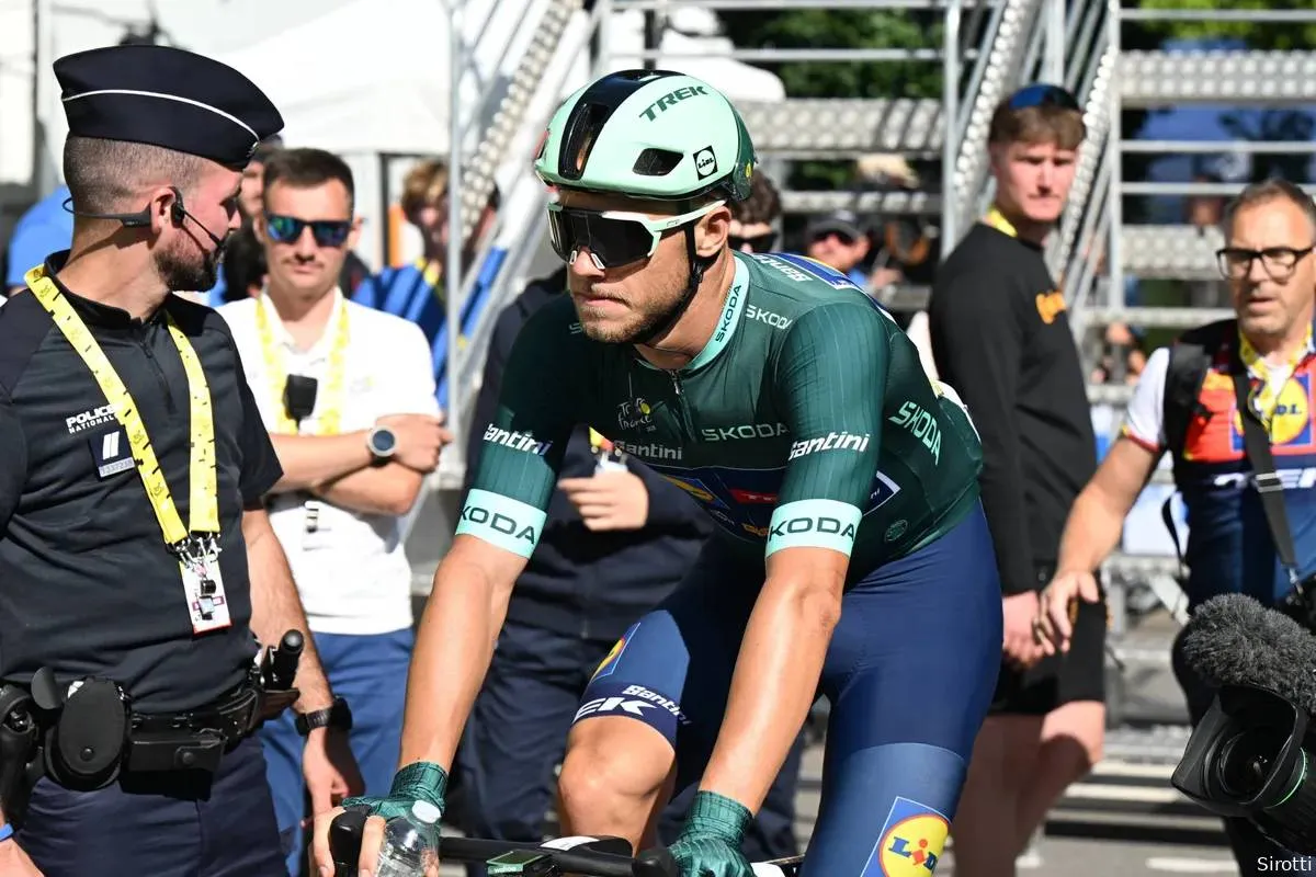 Fines, time penalties and jury report Tour de France 2025 | Milan wins, but receives a fine and hefty penalty in battle for green