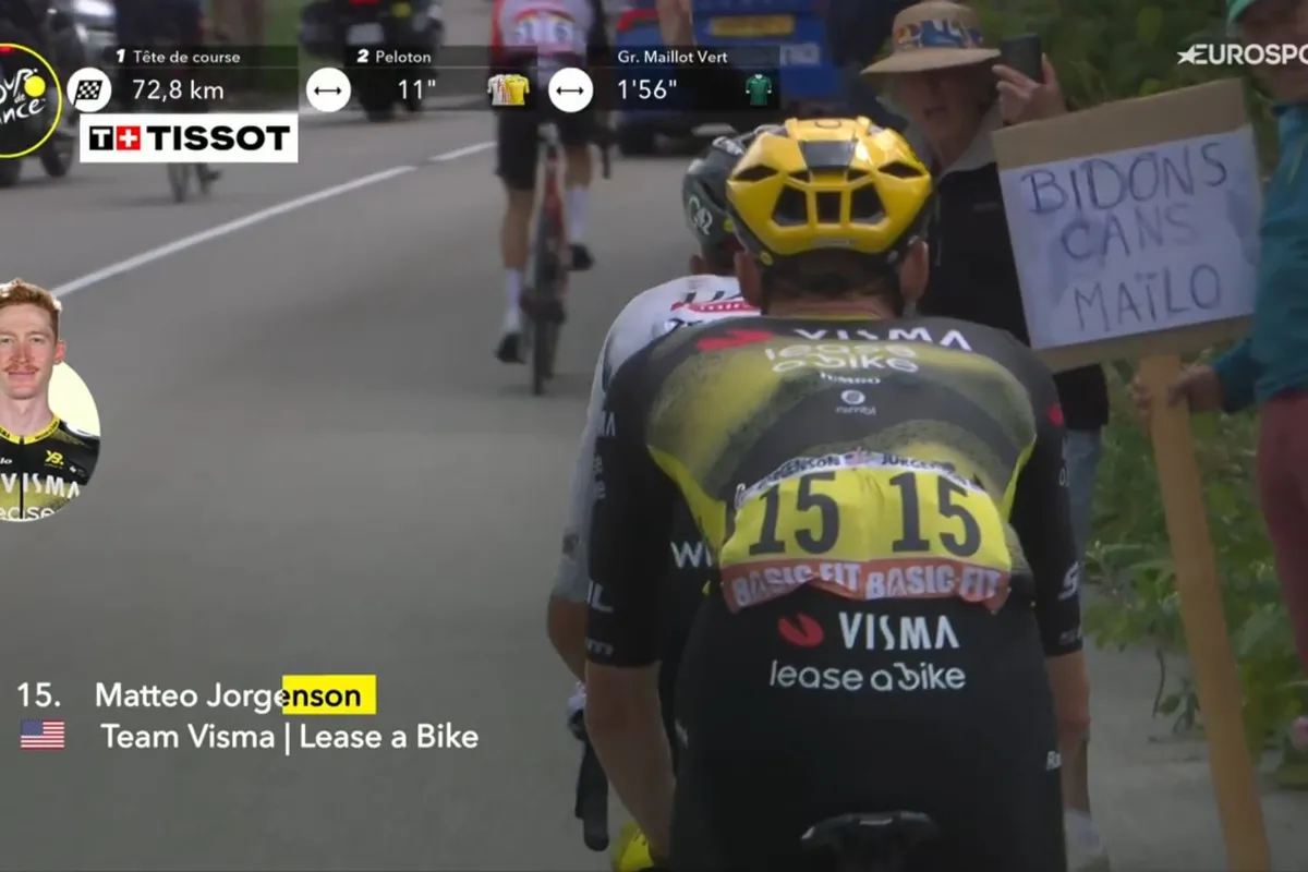 LIVE etappe 19 Tour de France 2025 | Vingegaard verliest al snel veel ploeggenoten in ingekorte rit, Roglic ten aanval