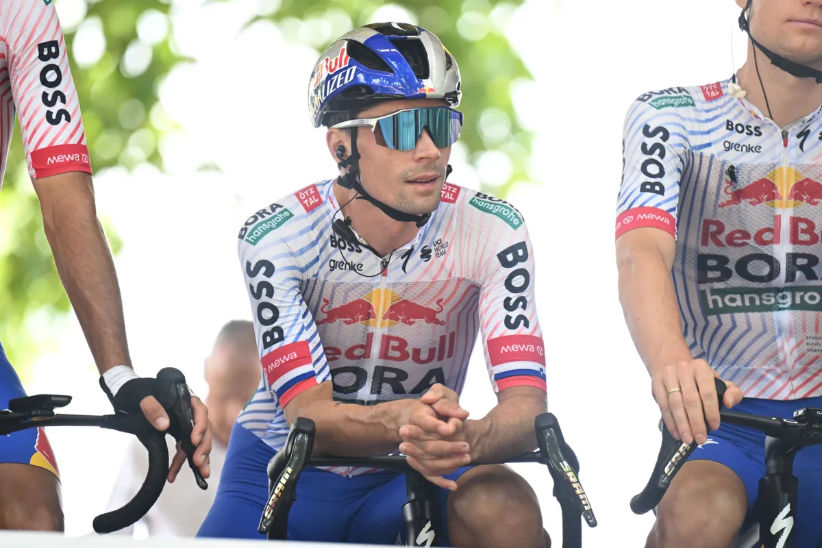 Moet Roglic genoegen nemen met plekje achter Lipowitz (en Evenepoel)? Red Bull-baas Denk reageert op mogelijk vertrek