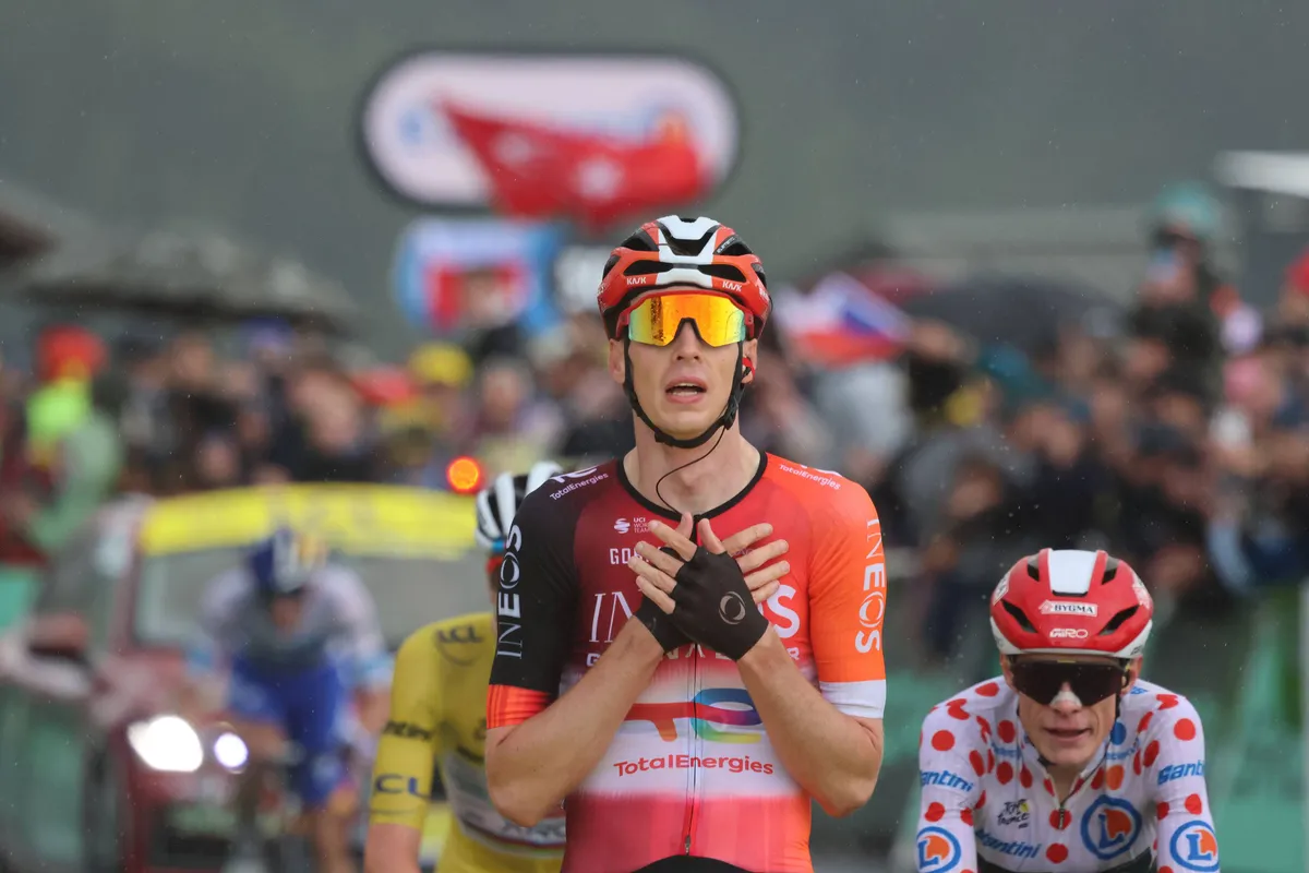 Thymen Arensman kijkt terug op bijzondere Tour de France en roept Nederlandse wielerfans op