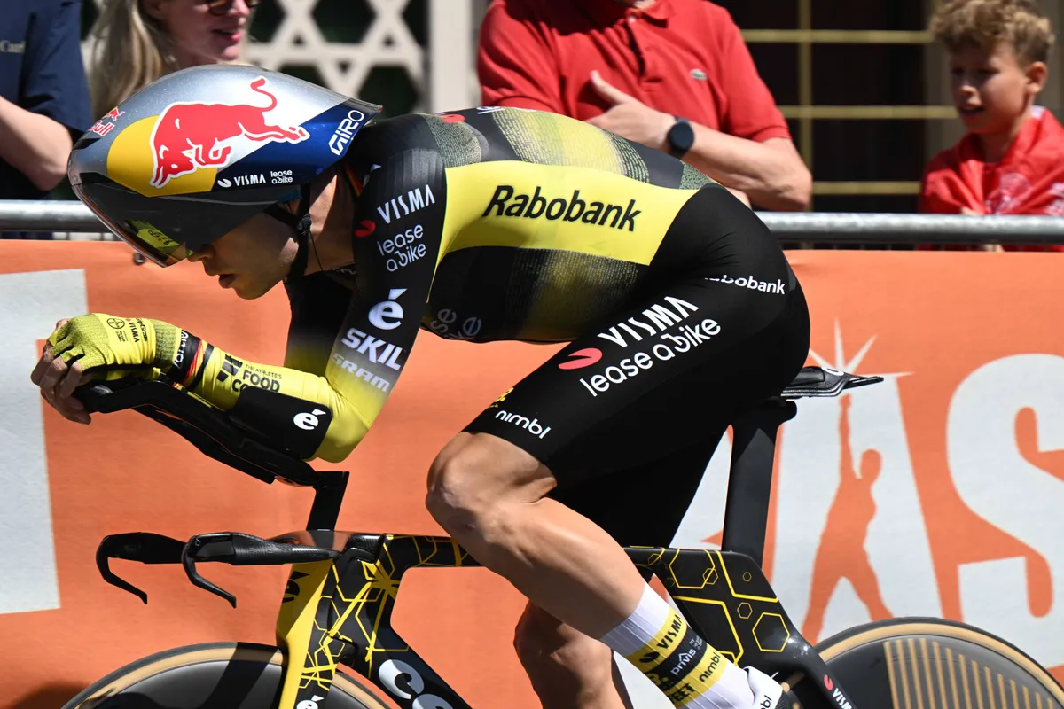 Honderdste in een Tour de France-tijdrit, dat is ondanks heldere uitleg ook voor Wout van Aert even wennen: '
