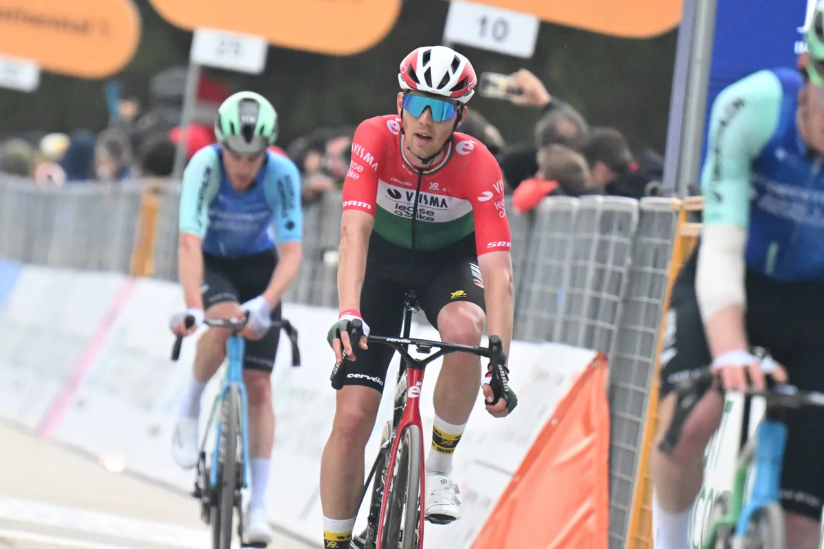 Hungarian champion snatched from Visma | Lease a Bike: Bahrain Victorious signs Attila Valter