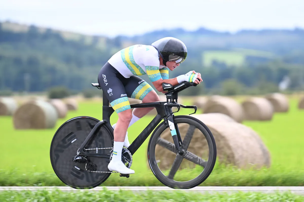 Not yet a pro, but more wins than van der Poel: Australian talent joins Israel-Premier Tech in 2026