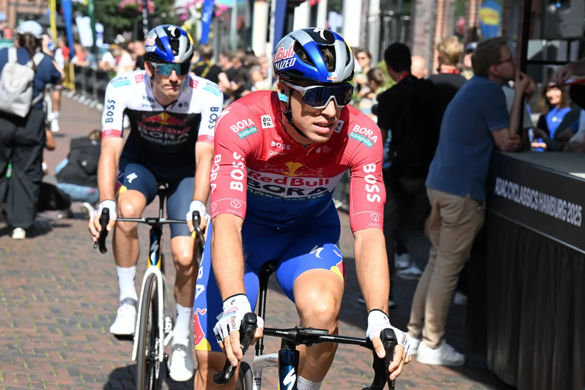 Parcours en uitslagen Lidl Deutschland Tour 2025 | Brennan doet het onmogelijke en klopt Milan, Van Poppel nieuwe leider