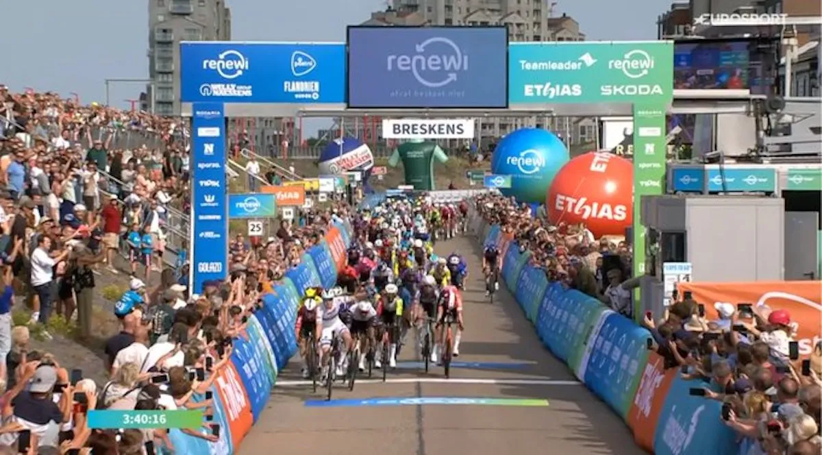 Nederlandse wind niet sterk genoeg om Merlier te stoppen: Belg met afstand de sterkste in openingsetappe Renewi Tour