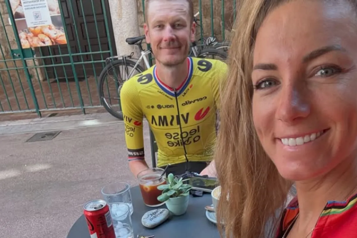 Dylan van Baarle ziet vriendin Pauline Ferrand-Prévot Tour naar zich toe trekken: 'Hoe ik er zondag bij ga zijn, moet ik nog even uitzoeken'