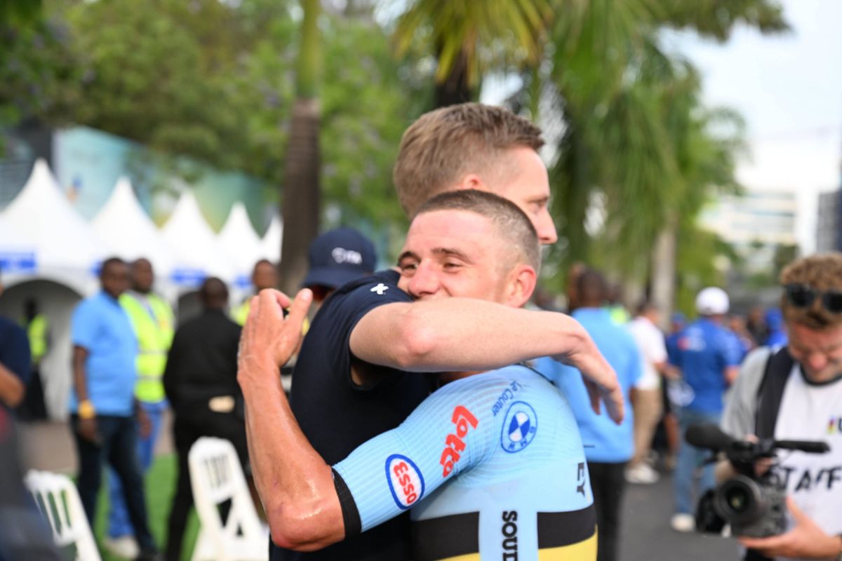 'Binnen week kan het anders zijn'; waarom Nederlandse trainer Koen Pelgrim zijn poulain Evenepoel nog niet rijk rekent tegen Pogacar