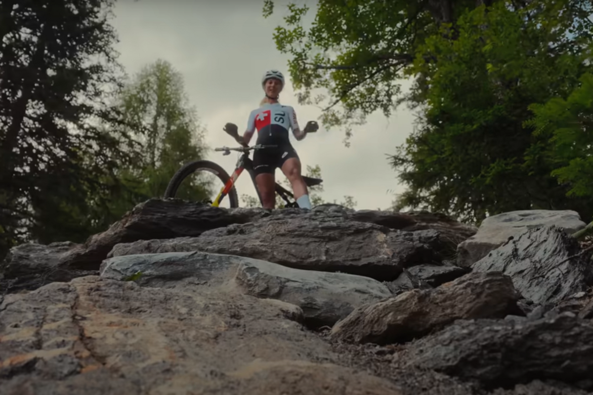 🎥 Meter per meter: dit mogen  Mathieu van der Poel en Puck Pieterse verwachten van WK mountainbiken 2025 in Crans Montana
