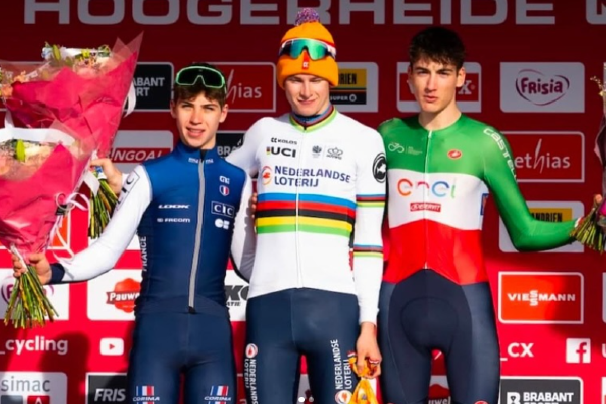 Piepjonge Italiaan hoopt bij Alpecin-Deceuninck in voetsporen Van der Poel en Del Grosso te treden: 'Ik voel geen druk'