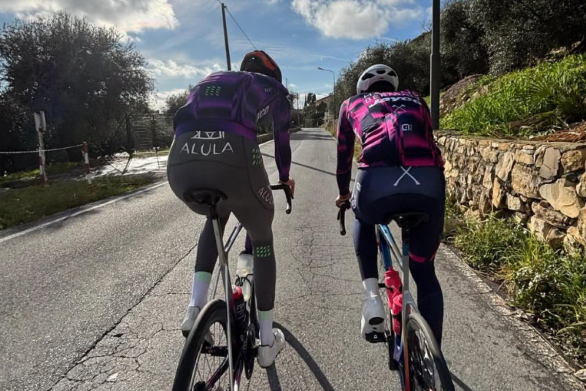 'I miss you, little brother'; Emotional words of Jayco-rider after tragic loss of friend and young talent (19)