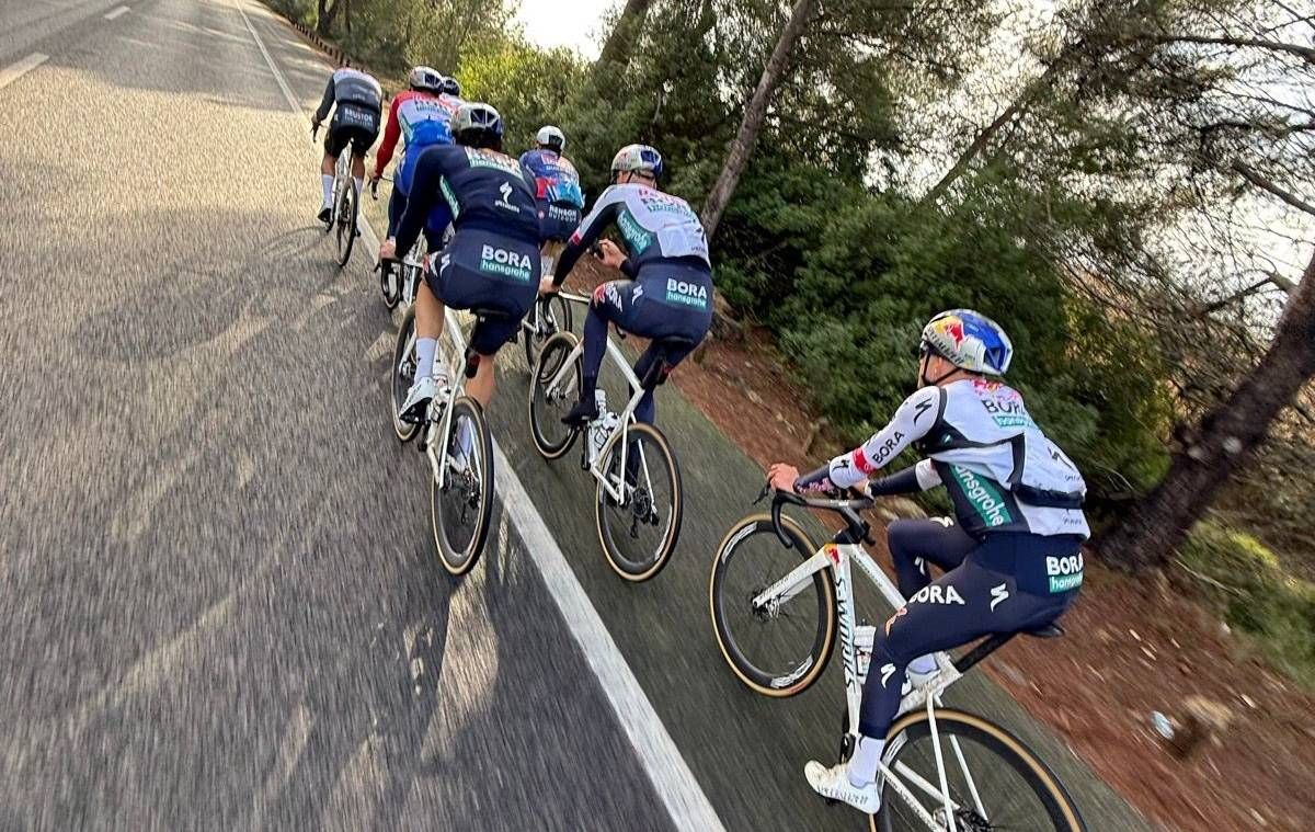 Pogačar (UAE) vs Evenepoel (Red Bull): records fall as rivals unleash monster distances