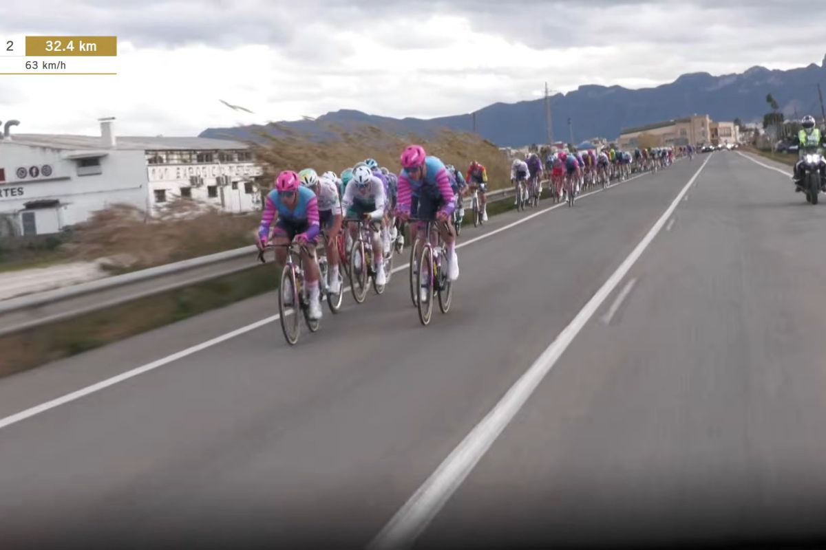 First victory for Groenewegen and Unibet Rose Rockets this season, as he beats Paul Magnier after echelon race in Clàssica Valenciana