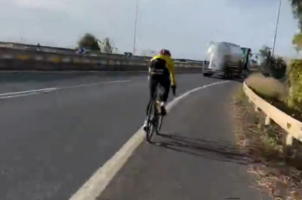 🎥 Whoosh! Vingegaard shows the difference between an ordinary person and a two-time Tour winner