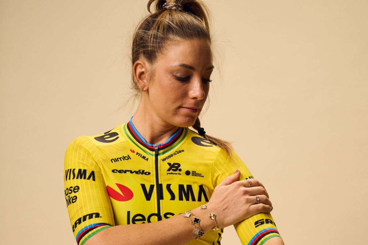 Visma | Lease a Bike land major win with new contract for Pauline Ferrand-Prévot