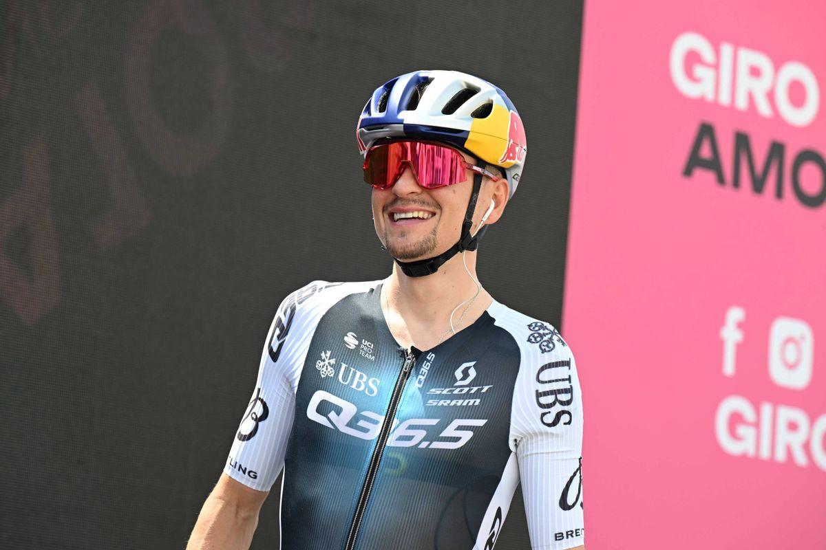 Why Tom Pidcock doesn't take his teammates to the Teide or Sierra Nevada, but at 2,700 meters in Chile