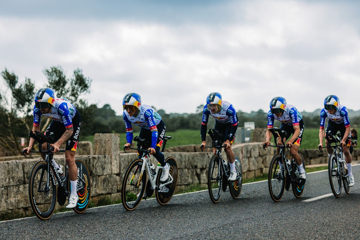 Evenepoel's TTT train on track: Red Bull-BORA-hansgrohe fastest in Trofeo Ses Salines