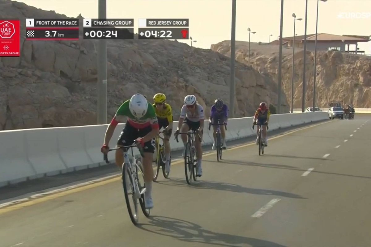 Strong Femke de Vries (Visma) watches Longo Borghini dominate in UAE, Lippert strikes in Valencia