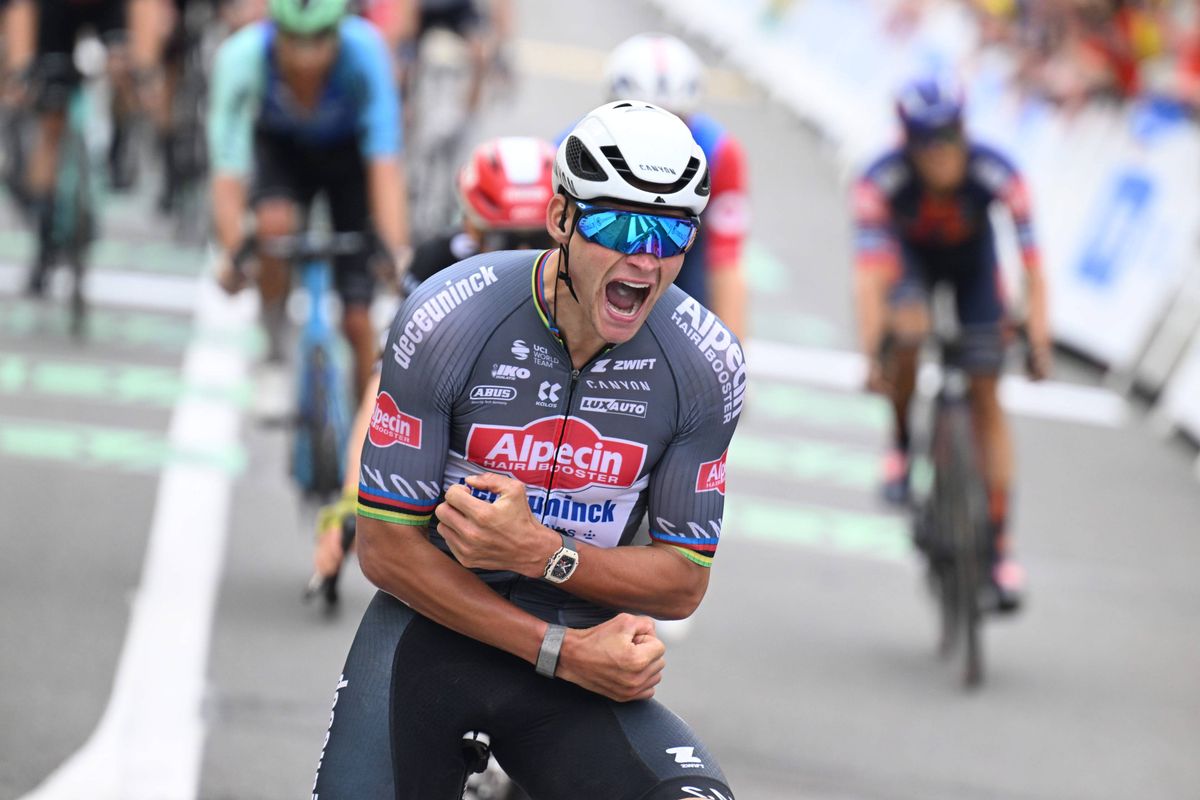 Michel Cornelisse on Van der Poel’s bizarre training effort: “He was 30 kilometres ahead of them”