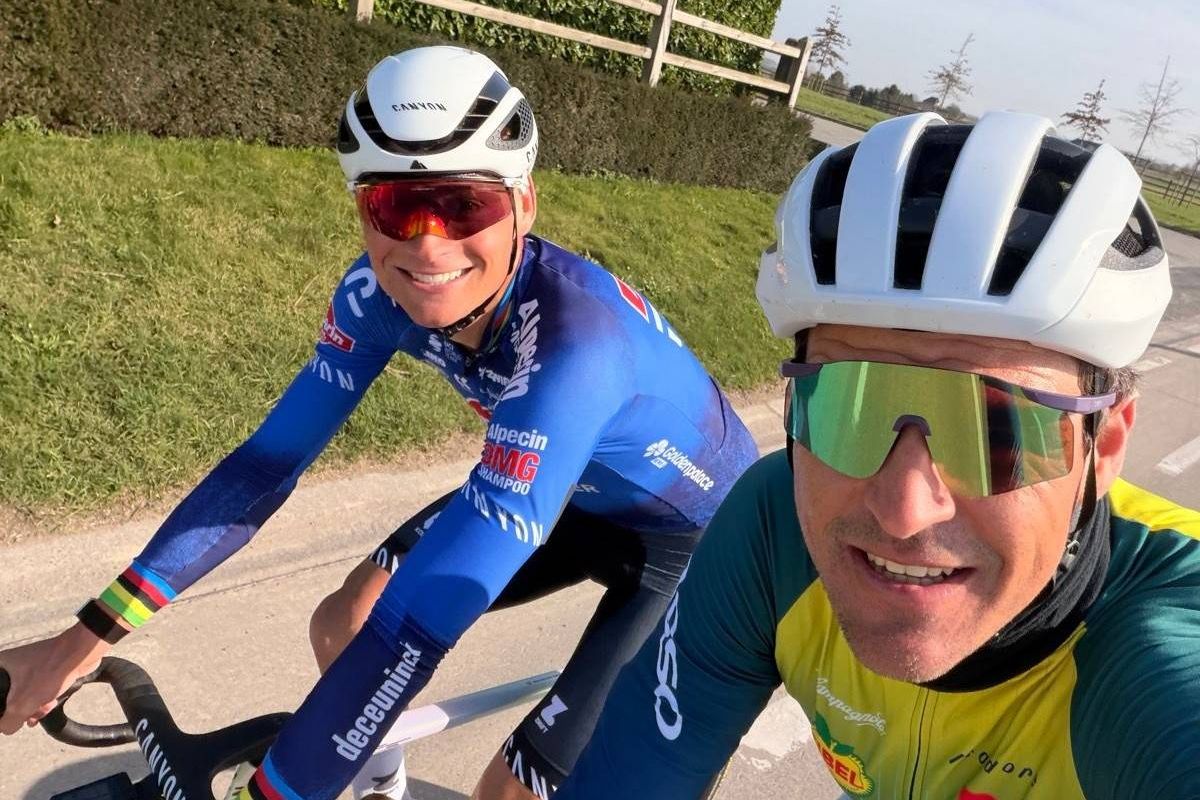 Van der Poel and Van Avermaet fly up the Muur on Omloop recon — former winner logs rapid Bosberg time