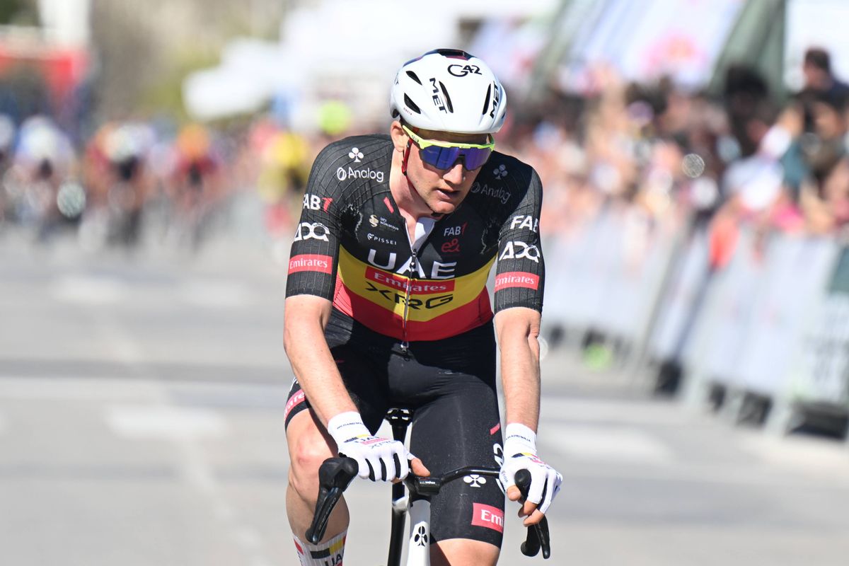 Tim Wellens speaks for UAE ahead of Omloop and Kuurne: “Use the strength of the team”