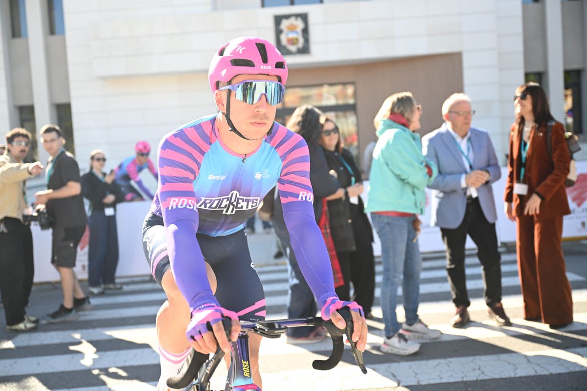 Dylan Groenewegen gives Unibet Rose Rockets victory with strong sprint in the Bredene-Koksijde Classic