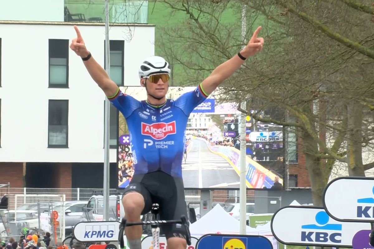 Zonneveld on Van der Poel at Omloop: “It’s wizardry — it just can’t be done”