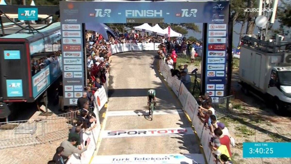 Iván Sosa takes first win since 2022 with early attack at Tour of Turkey stage 3