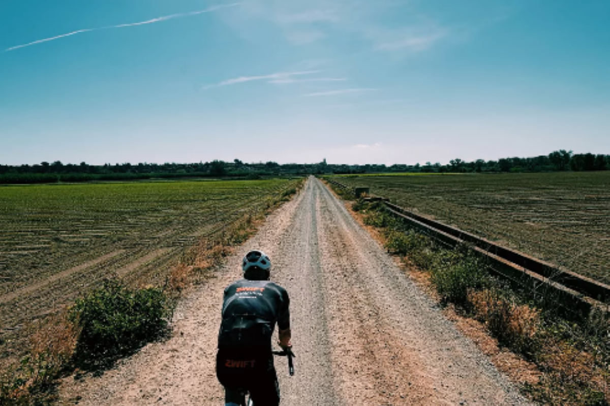 No Ardennes hills, but Van der Poel dusts off the gravel bike during his spring break