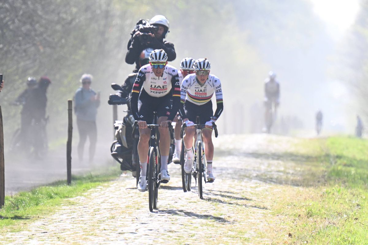 Pogačar and Van Aert fly over Paris-Roubaix cobbles as Uno-X take recon very seriously indeed