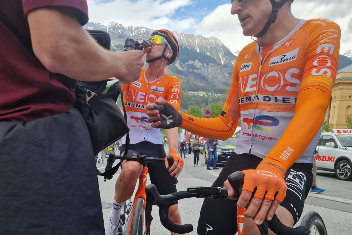 "We'll try it every day": a different Arensman announces his Giro ambitions in Innsbruck
