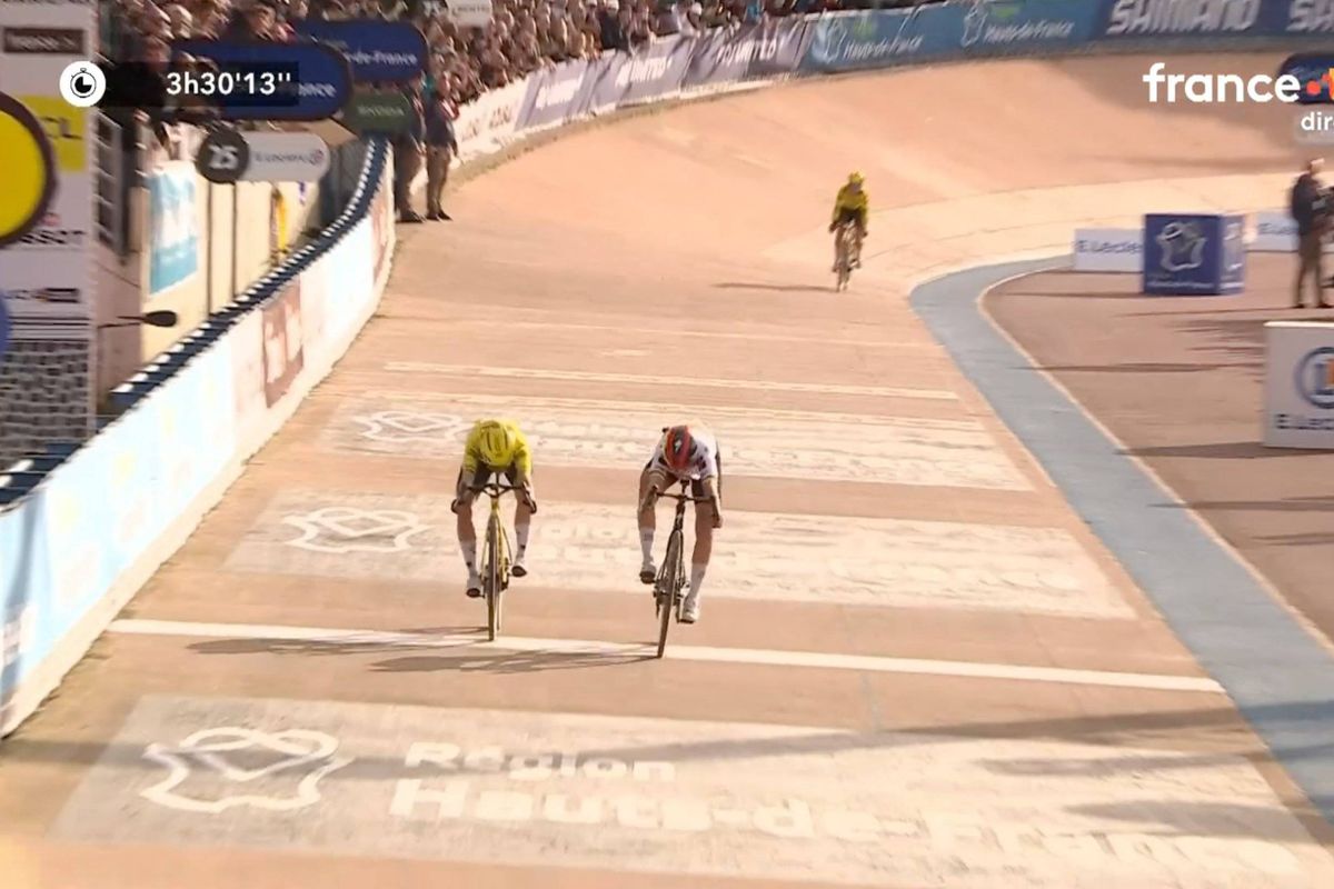 Franziska Koch outsprints Marrianne Vos to win Paris-Roubaix Femmes