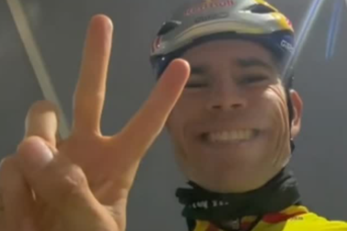 🎥 Visma | Lease a Bike show how Wout van Aert spent the day before the Tour of Flanders