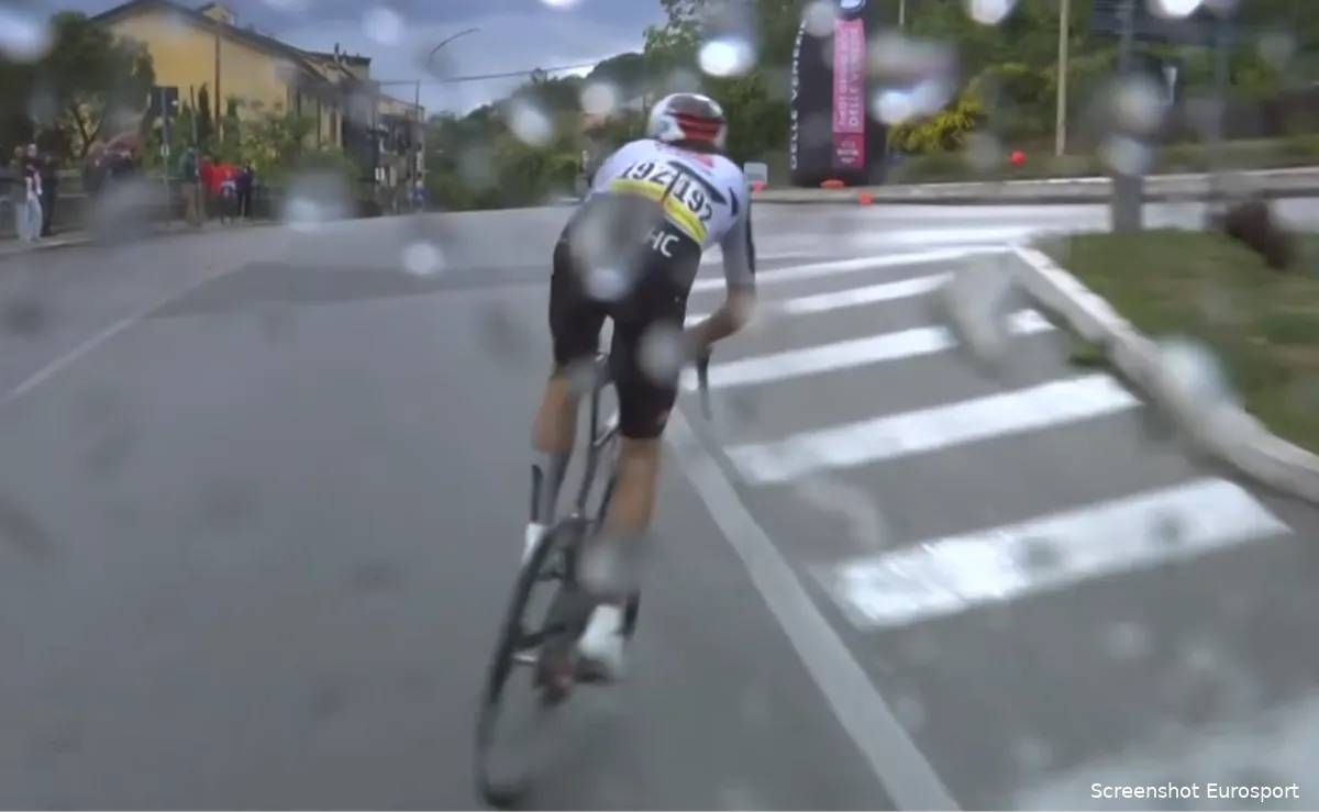 UAE responds to Rowe, Thomas and Zonneveld as Giro tyre choice questions increase after crashes on stages 2 and 5