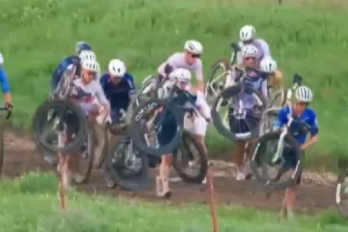 Unbound Gravel: 'Peanut butter mud' causes chaos, DNFs, and a huge winning margin