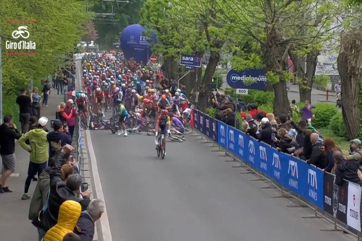 Anger over the dangerous finish to the Giro's opening stage: Dumoulin and Bruyneel speak out