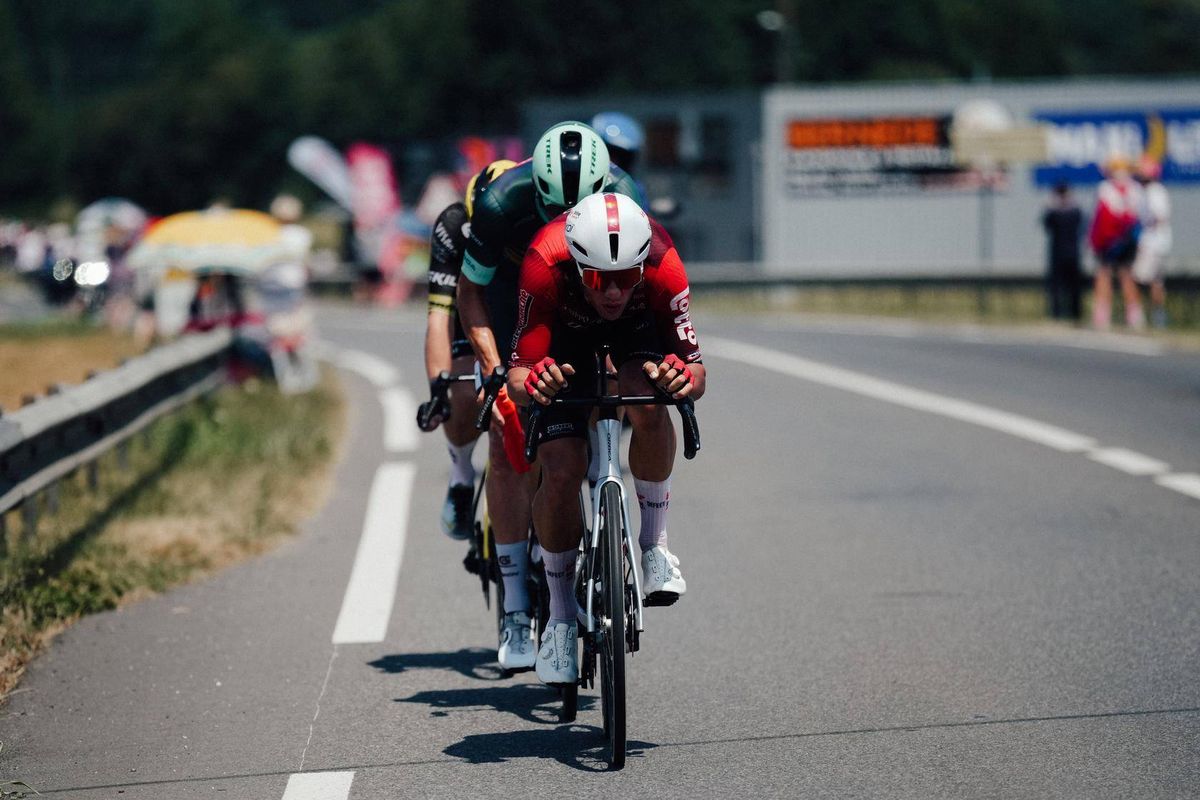 Huub Artz and Liam Slock steal the Tour de France show: ‘I can’t put myself alongside Van der Poel’