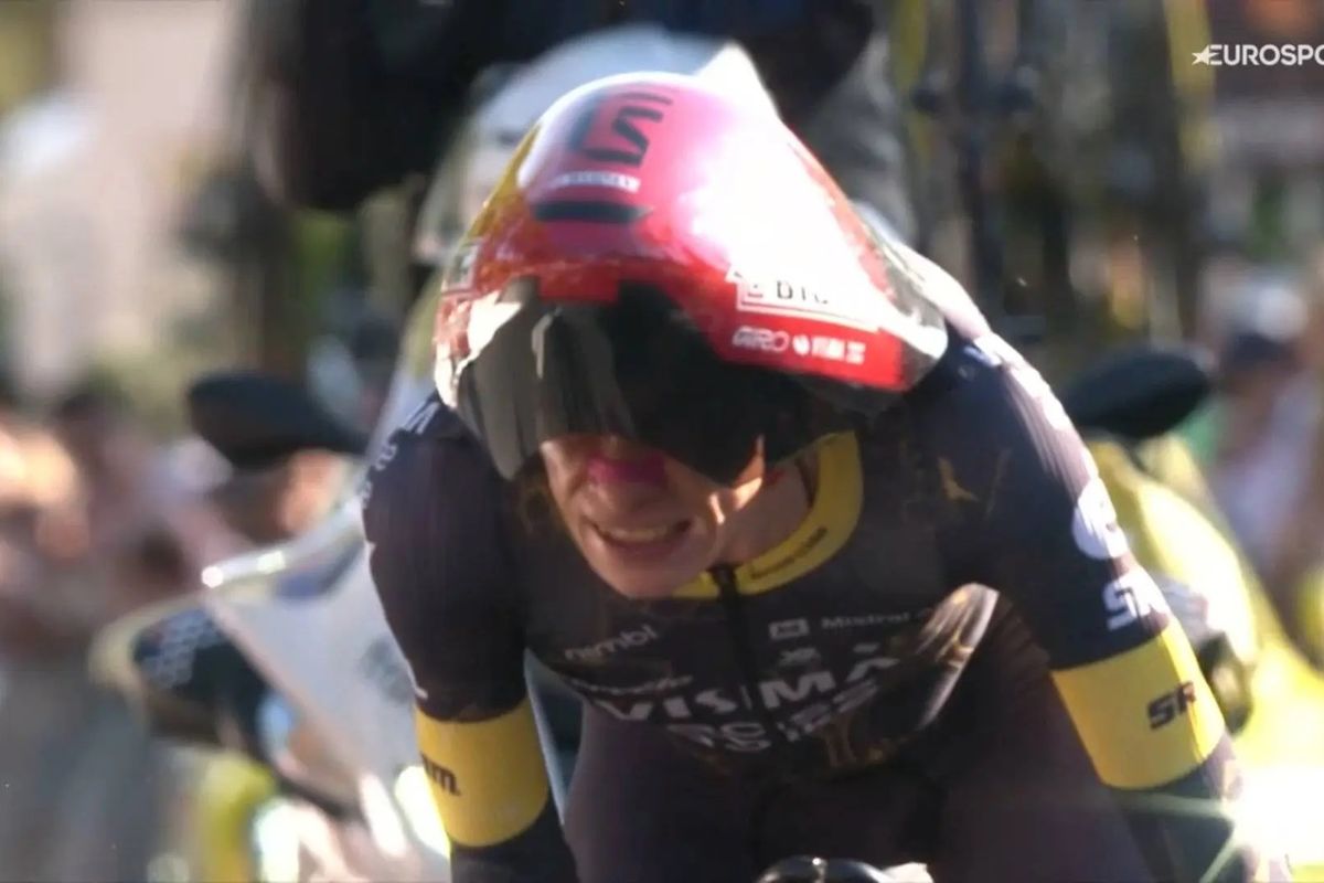 Vingegaard and Visma | Lease a Bike deal Pogacar first blow with victory in Tour de France team time trial