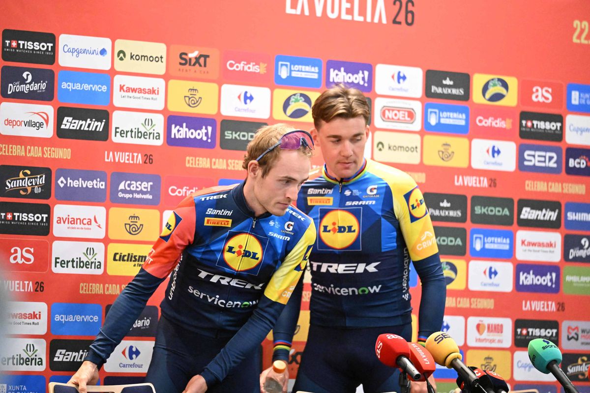 Mads Pedersen and Mattias Skjelmose battling the same problem at the Vuelta a España