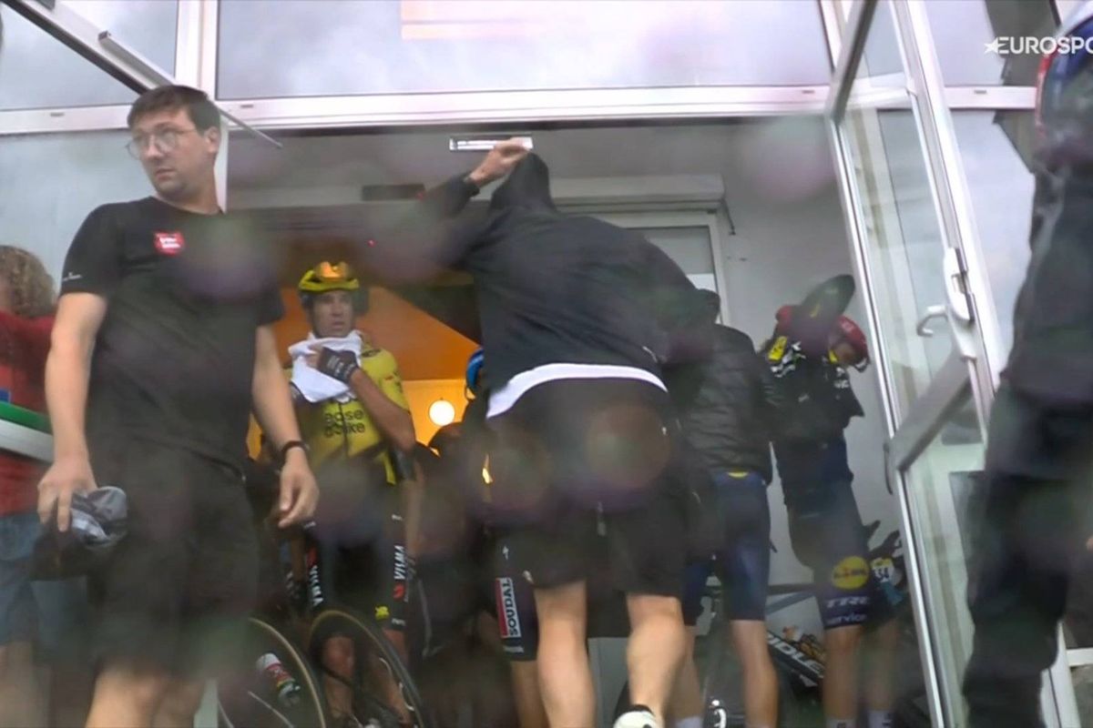 Visma team manager Wynants supports the Vuelta organisers' cancellation decision: 'Too dangerous to continue'