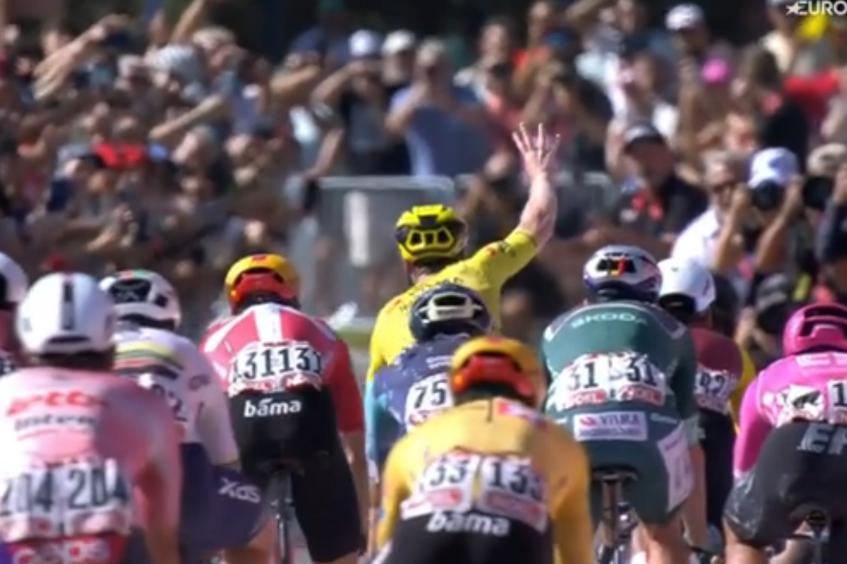 Brennan hopes 4th Vuelta stage win is enough for home Tour de France start in 2027: 'Win the yellow jersey on day one'