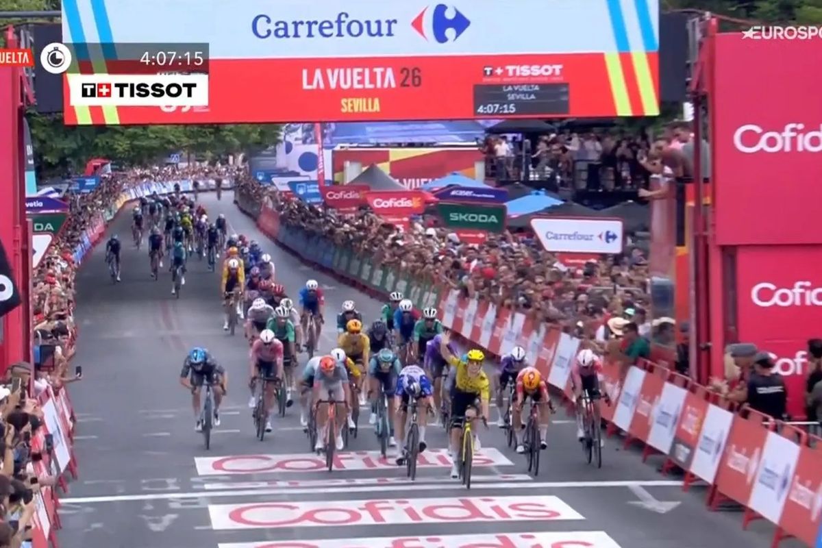 Matthew Brennan gets it done without Wout van Aert's help on stage 17 of the Vuelta a España