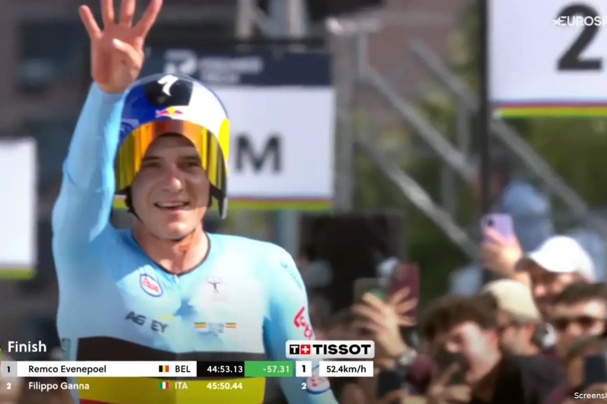 Historic Evenepoel flies to fourth consecutive world time trial title in Montreal