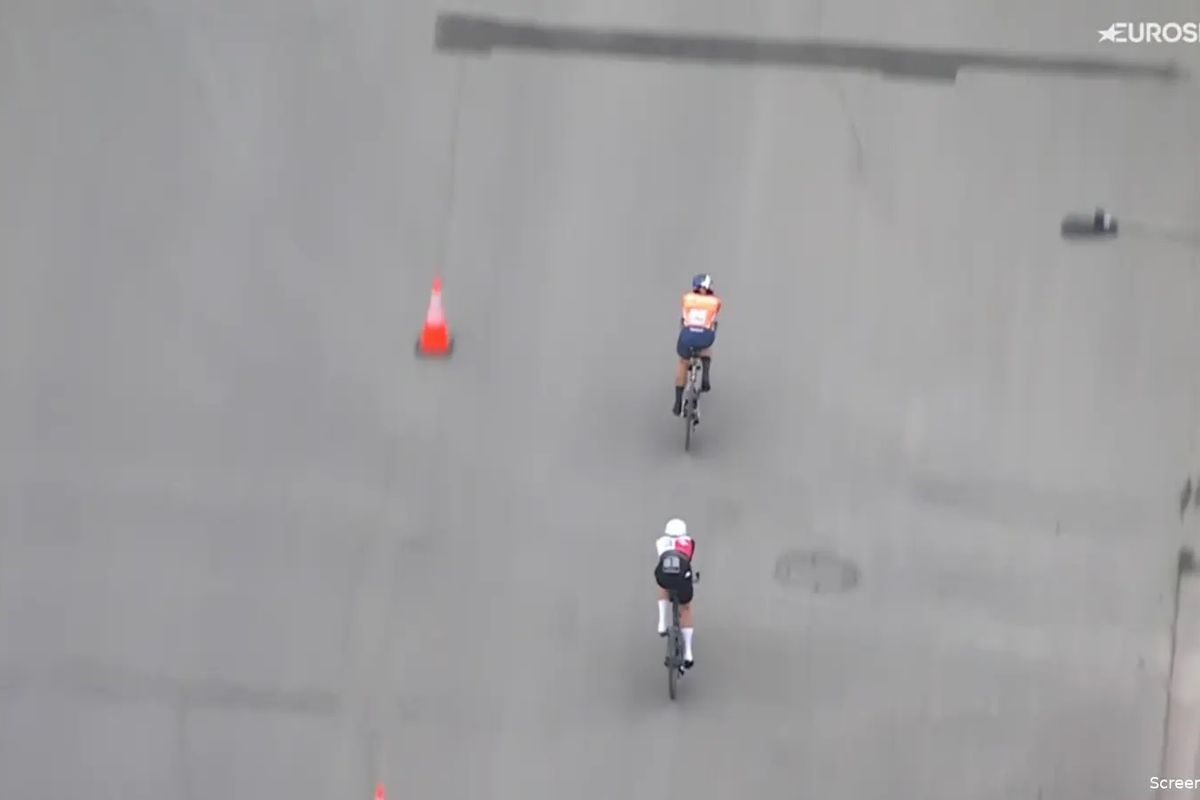 Reusser overtakes Vollering and retains world time trial title on her birthday
