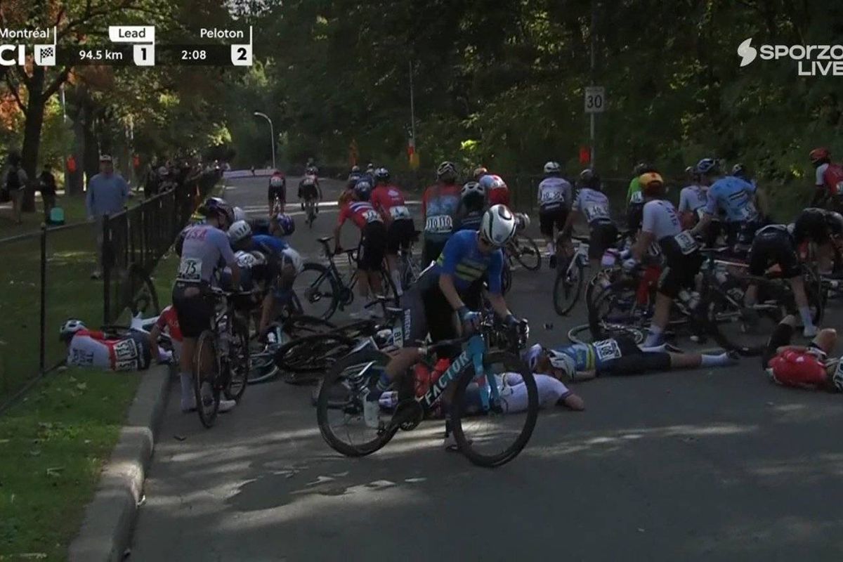 🎥 Women's World Cycling Championships marred by severe crash, favourite Paula Blasi abandons