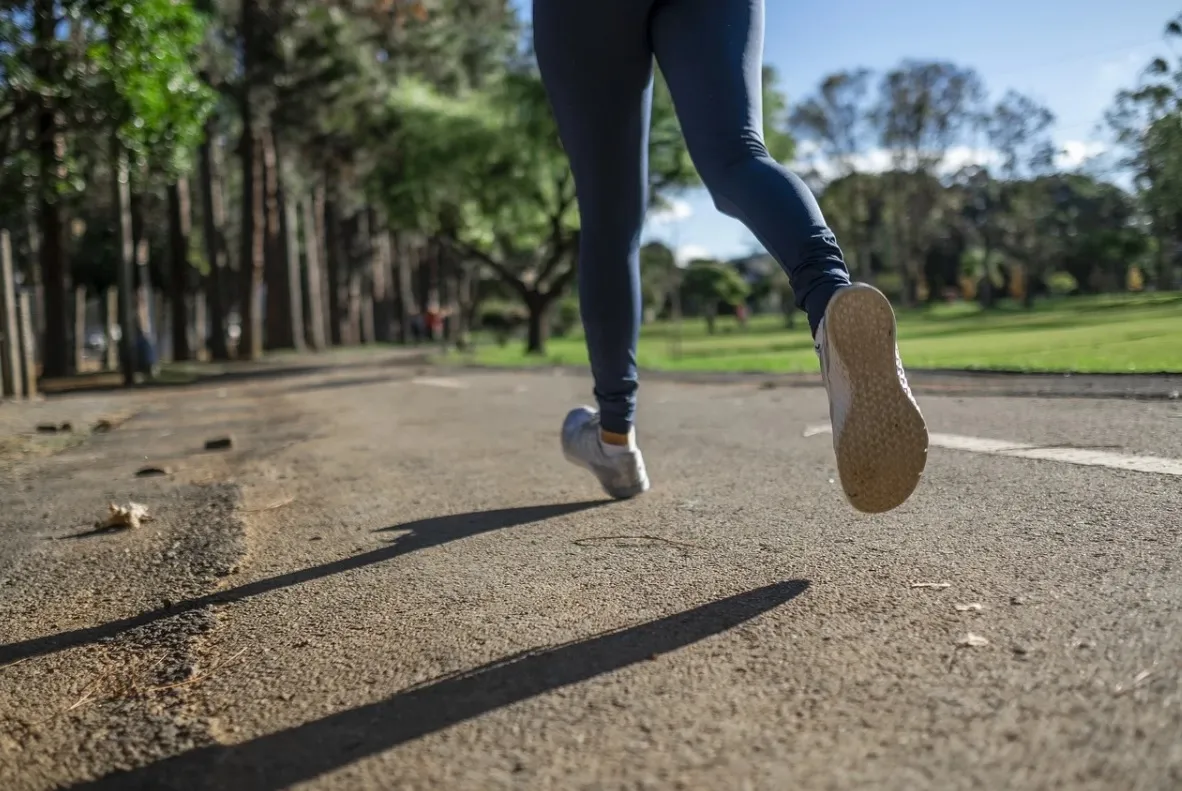 Hoger opgeleide sporter beweegt meer sinds corona, lager opgeleide juist niet